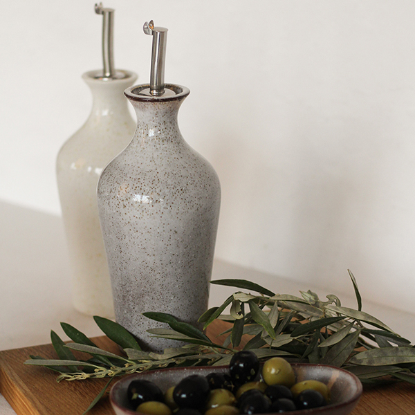 Alternative view of Olive Oil Dispenser + 10cm BREEZY Grey Bowl