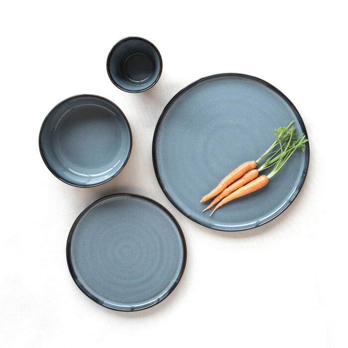 Alternative view of Dinner Plate MELIDES