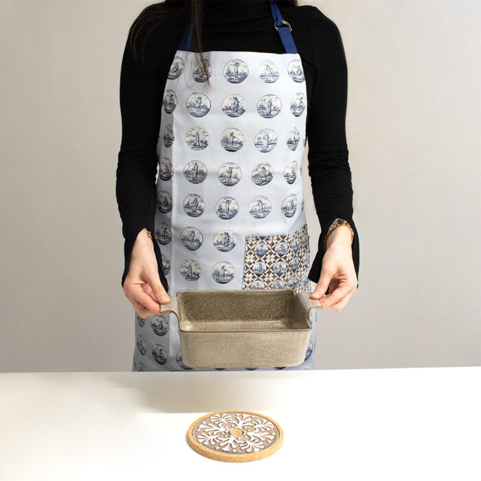 Alternative view of Pack Kitchen - Apron + Oven Dish + Hotpot Stand