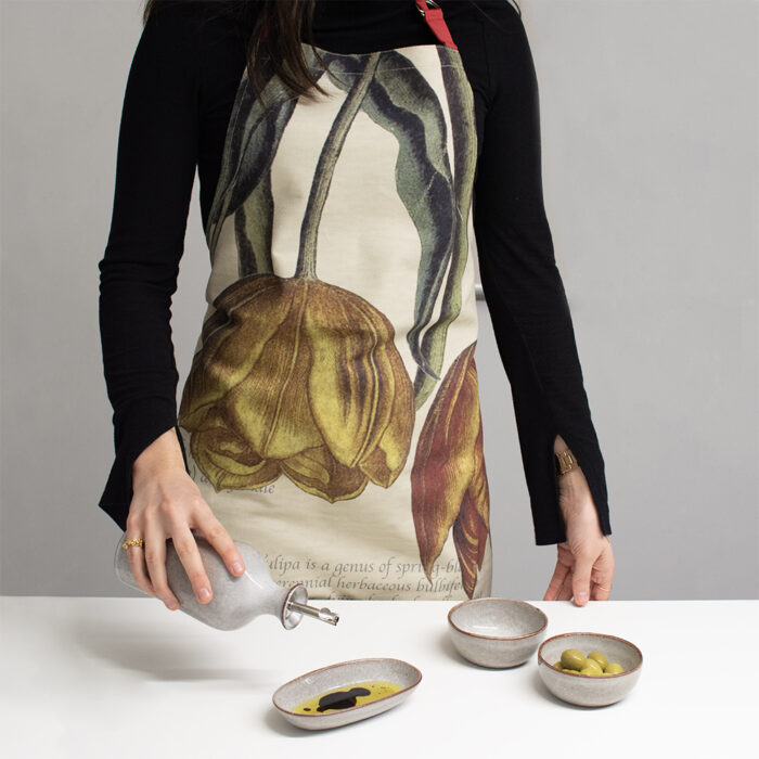 Pack Tulips - Apron + Olive Oil Dispenser + Tray + 2 Bowl
